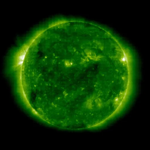 Корональные дыры