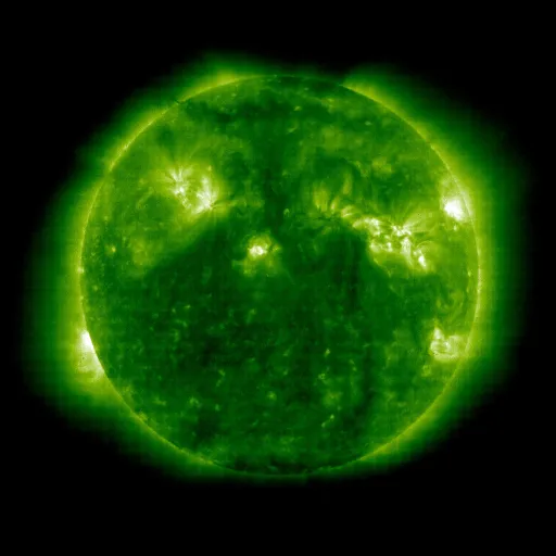 Корональные дыры