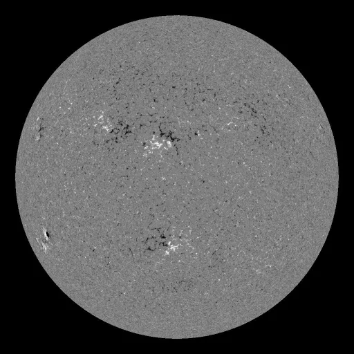 Solar Magnetic Fields