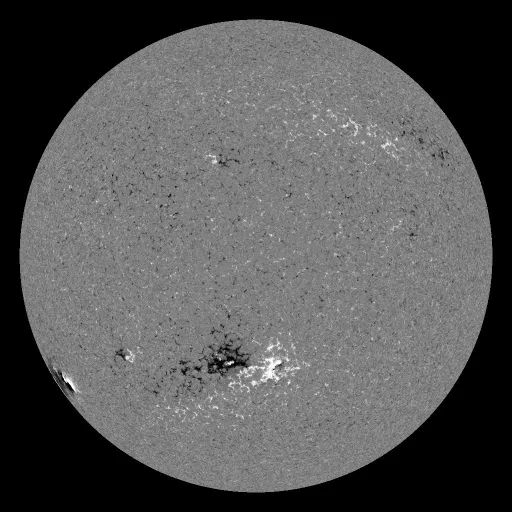 Solar Magnetic Fields