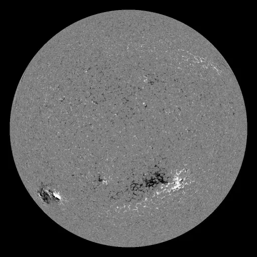 Solar Magnetic Fields