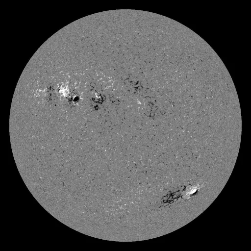 Solar Magnetic Fields