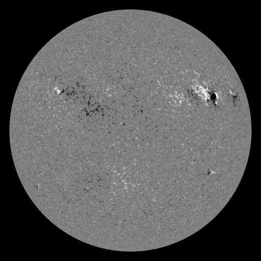 Solar Magnetic Fields