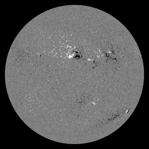 Solar Magnetic Fields