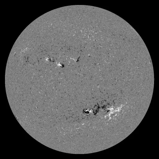 Solar Magnetic Fields