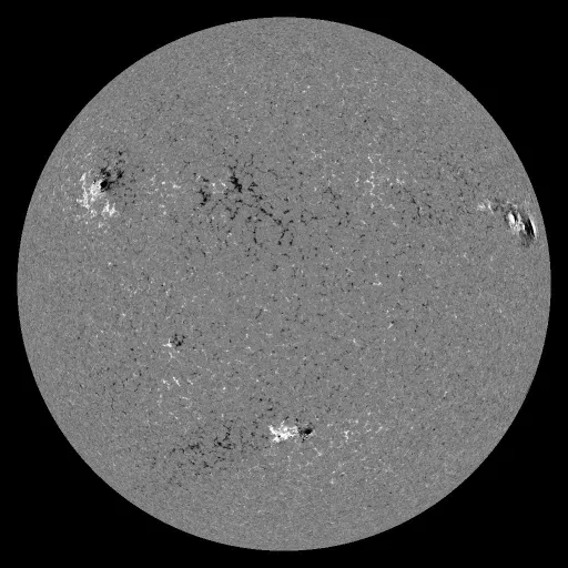 Solar Magnetic Fields