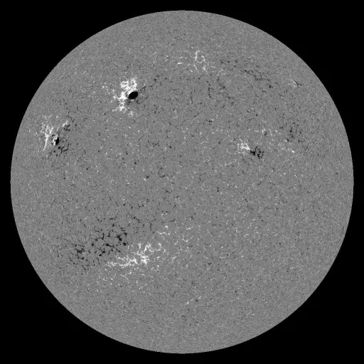 Магнитное поле Солнца