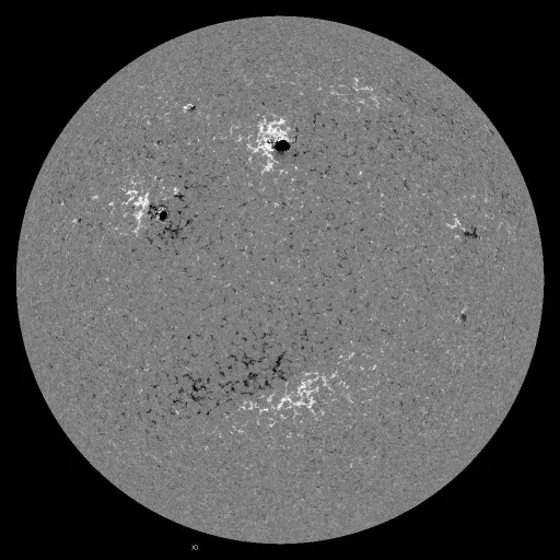 Solar Magnetic Fields