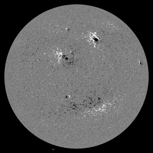 Solar Magnetic Fields
