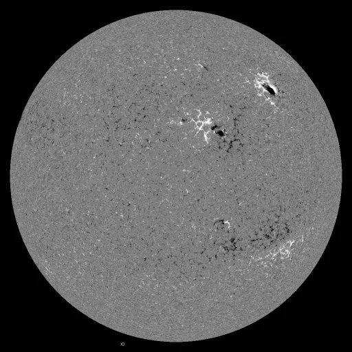 Solar Magnetic Fields