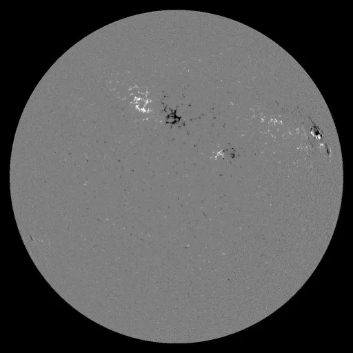 Solar Magnetic Fields