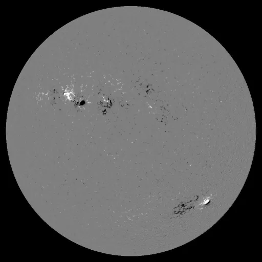 Solar Magnetic Fields