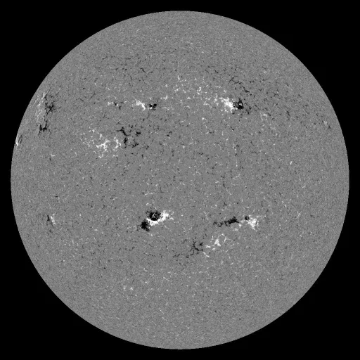 Solar Magnetic Fields