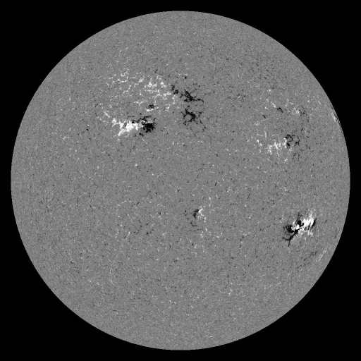 Solar Magnetic Fields