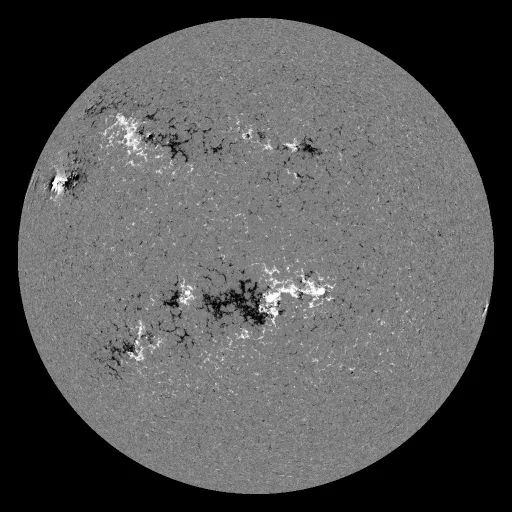 Solar Magnetic Fields