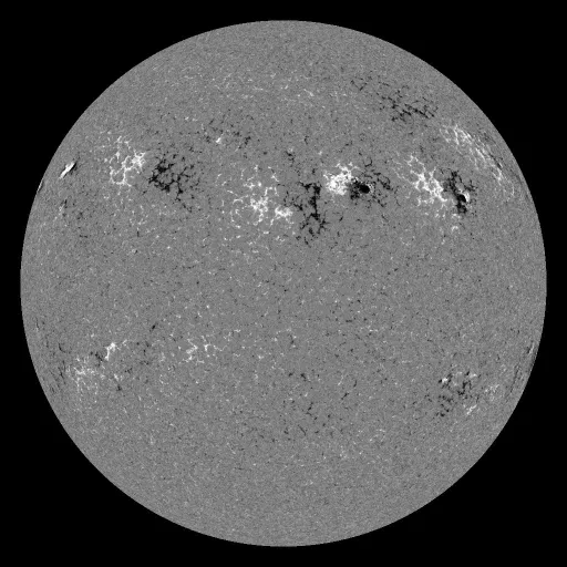 Solar Magnetic Fields