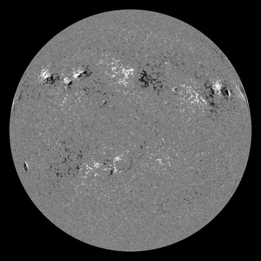 Solar Magnetic Fields