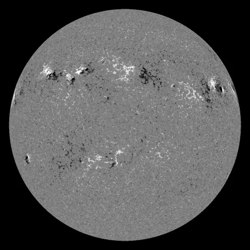 Solar Magnetic Fields