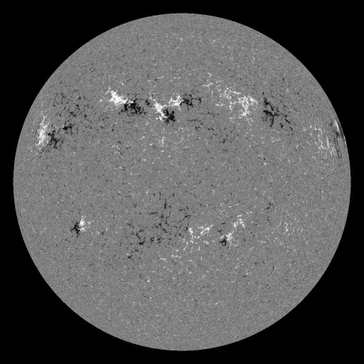 Solar Magnetic Fields
