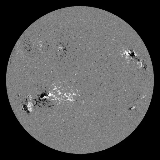 Solar Magnetic Fields