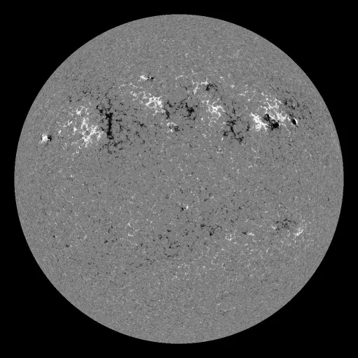 Solar Magnetic Fields