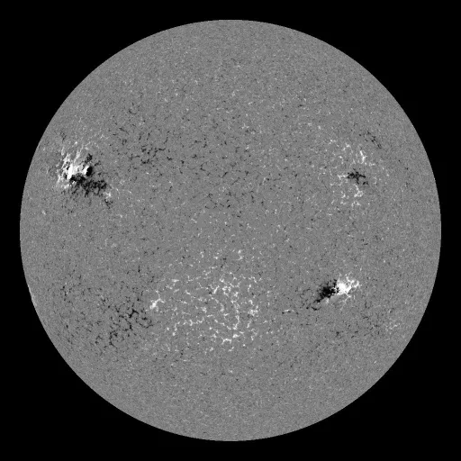 Solar Magnetic Fields