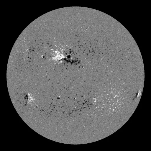 Solar Magnetic Fields