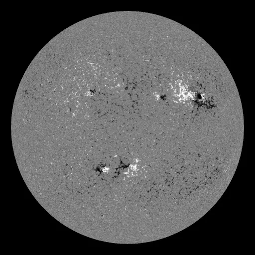 Solar Magnetic Fields