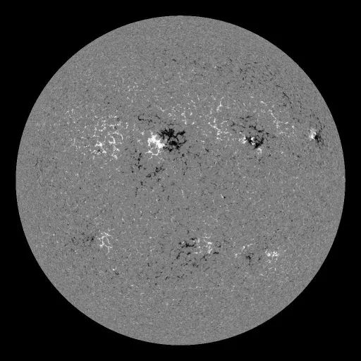 Магнитное поле Солнца