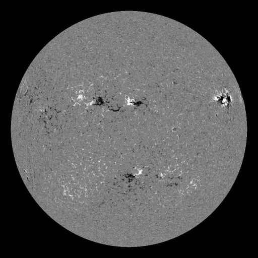 Solar Magnetic Fields