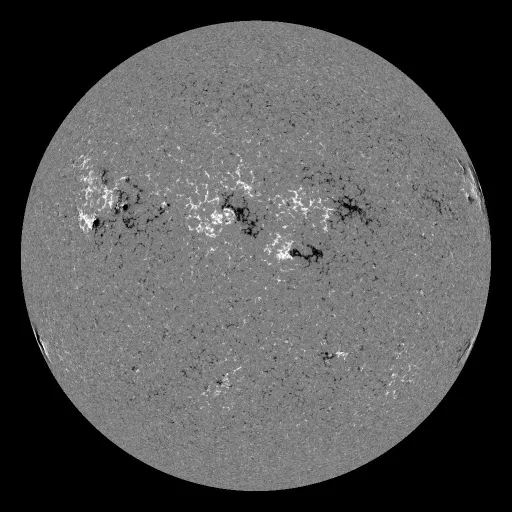 Solar Magnetic Fields