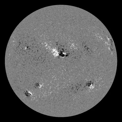 Solar Magnetic Fields