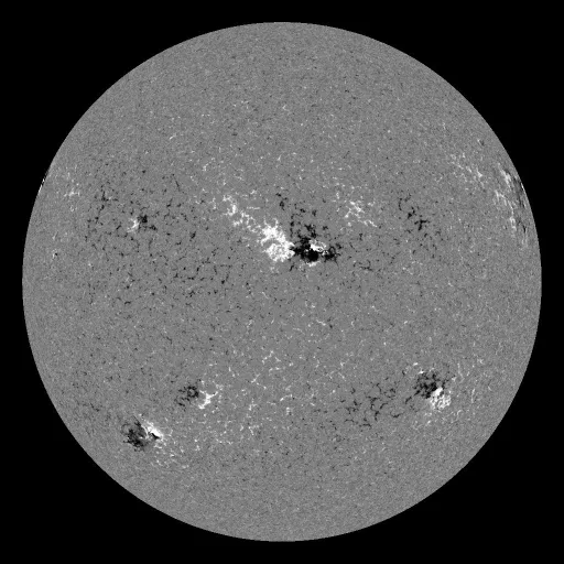 Solar Magnetic Fields