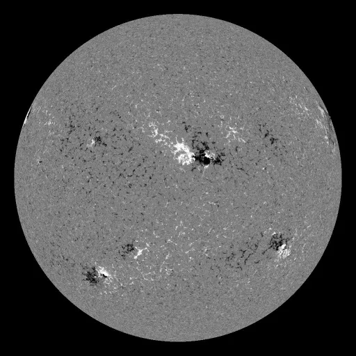 Solar Magnetic Fields