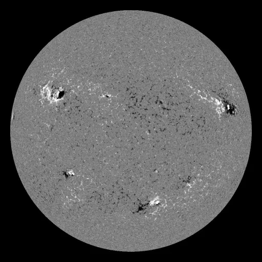 Solar Magnetic Fields