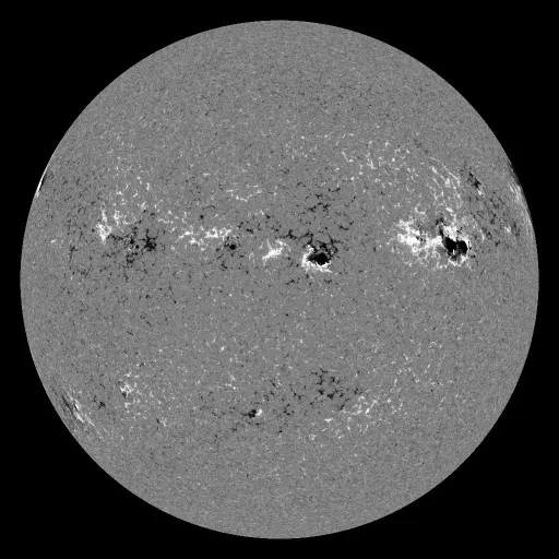 Solar Magnetic Fields
