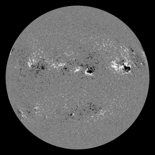 Solar Magnetic Fields