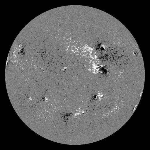 Solar Magnetic Fields