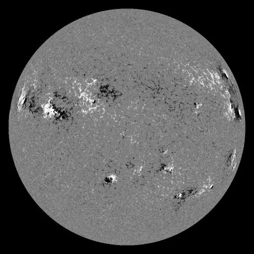 Solar Magnetic Fields
