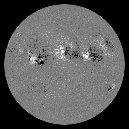Solar Magnetic Fields