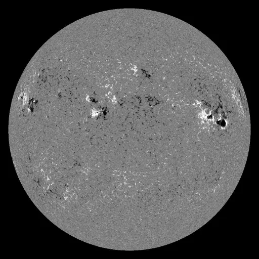 Solar Magnetic Fields