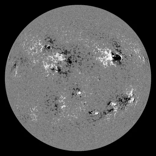 Solar Magnetic Fields