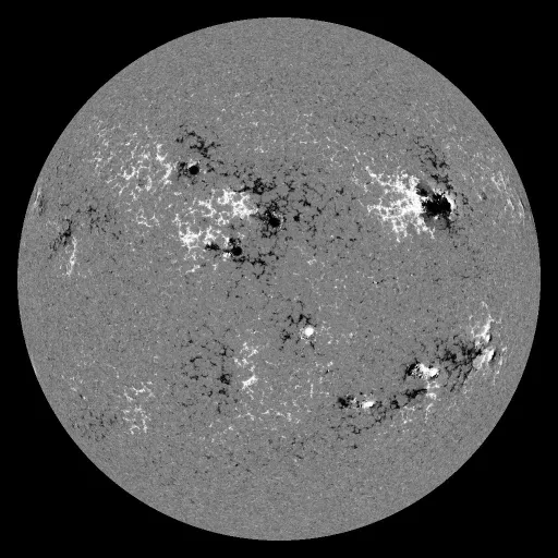 Solar Magnetic Fields