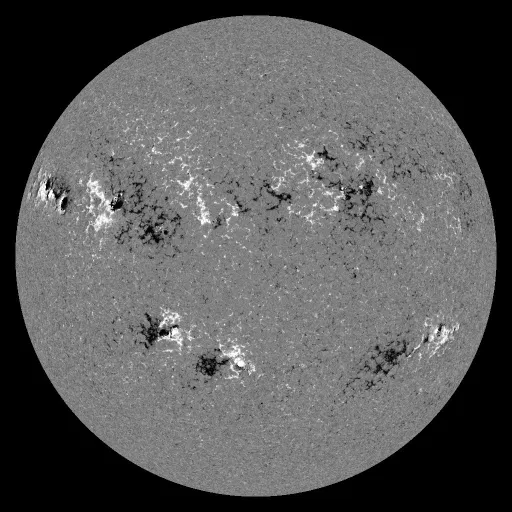 Solar Magnetic Fields