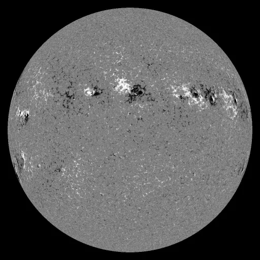 Solar Magnetic Fields