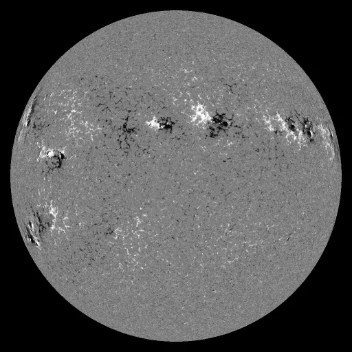 Solar Magnetic Fields