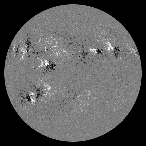 Solar Magnetic Fields