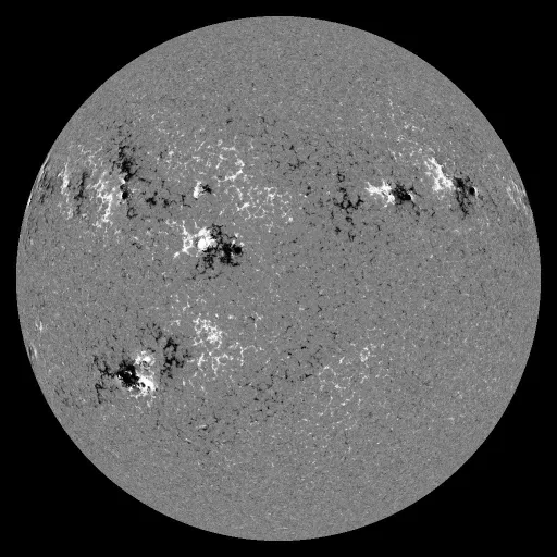 Solar Magnetic Fields