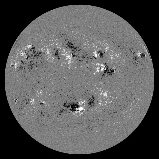 Solar Magnetic Fields