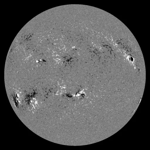 Solar Magnetic Fields